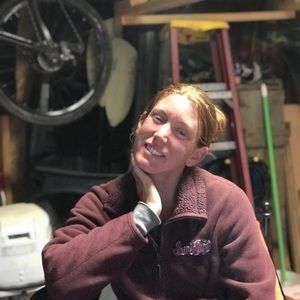 Meet your Posher, Lisa